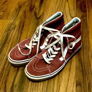Vans Burgandy high top Sk8-Hi